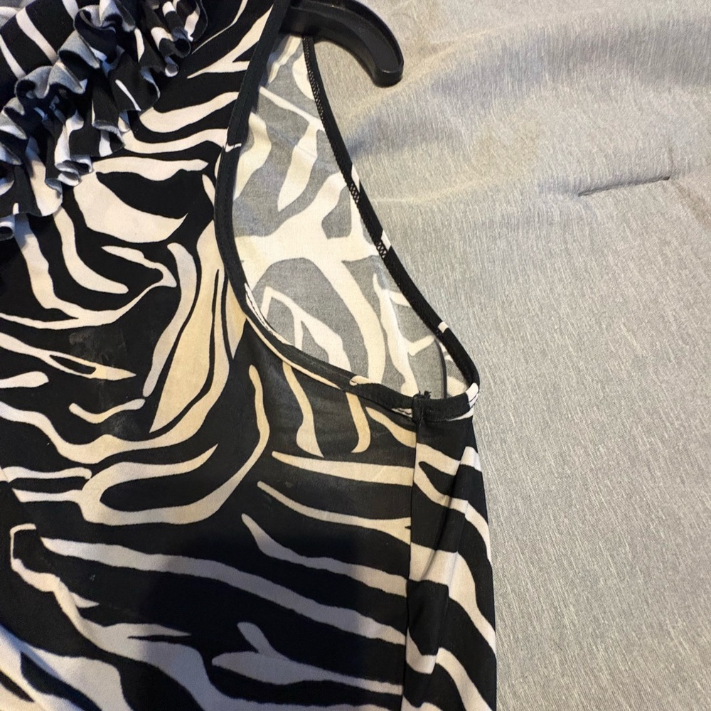 Milano Black and White Animal Print Mini Dress - Picture 2 of 8
